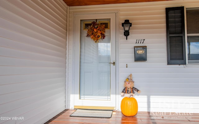 view of doorway to property