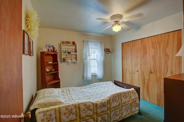 bedroom with ceiling fan