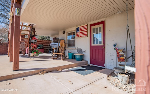 view of patio featuring area for grilling