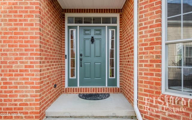 view of property entrance