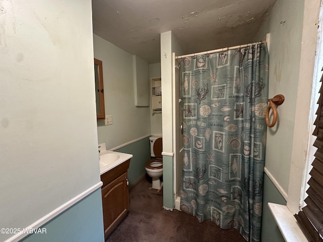325 Washington Ave, Jersey Shore, PA 17740 - full bathroom featuring toilet, vanity, and a shower with curtain