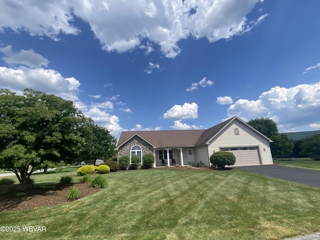 29 S Parsons Dr, Mill Hall, PA 17751 - single story home with driveway, an attached garage, and a front yard