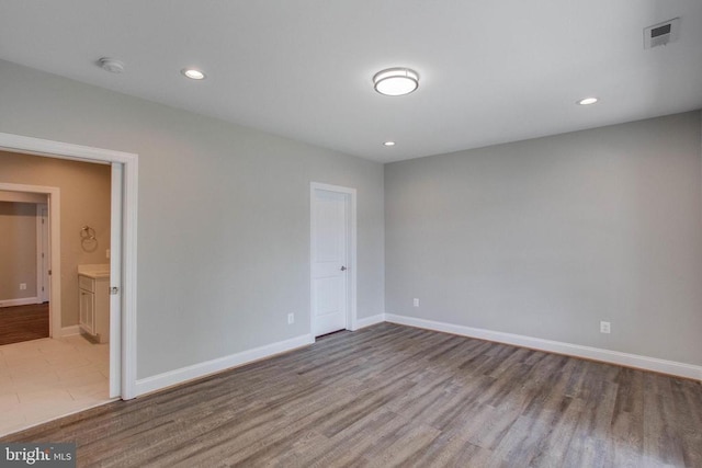 view of tiled spare room