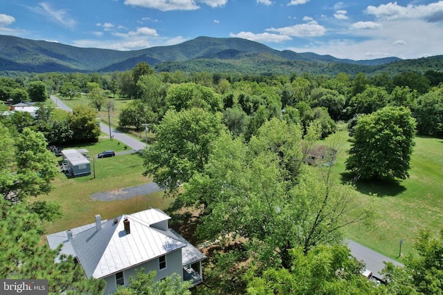 bird's eye view with a mountain view