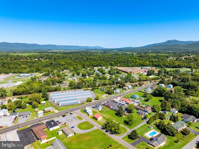 bird's eye view with a mountain view