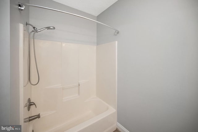 bathroom featuring shower / bathtub combination