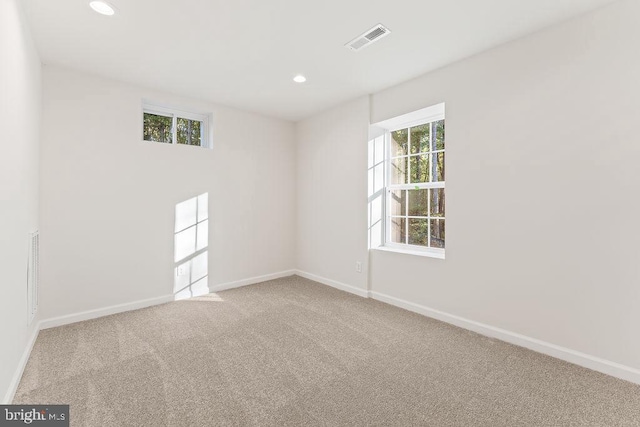 view of carpeted spare room