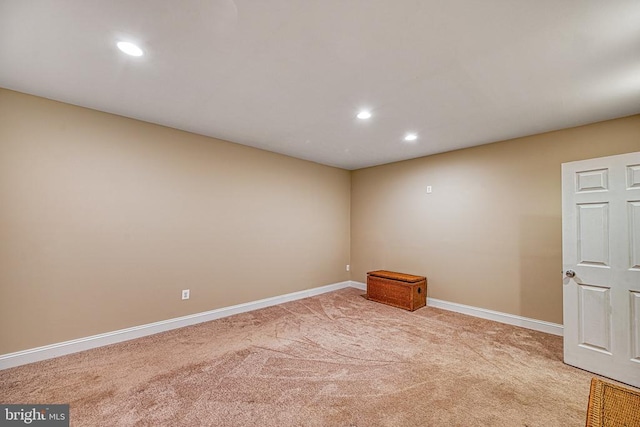 empty room featuring carpet