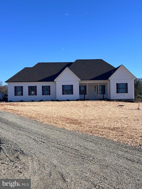 view of modern inspired farmhouse