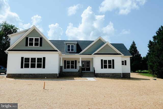 craftsman house featuring covered porch