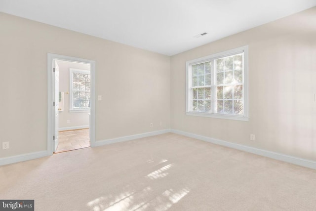 view of carpeted spare room