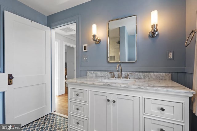 bathroom with vanity