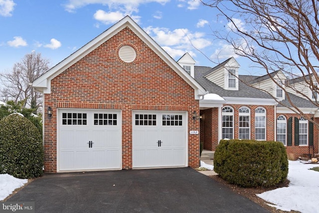 view of front facade with a garage