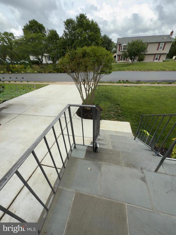  - view of patio / terrace