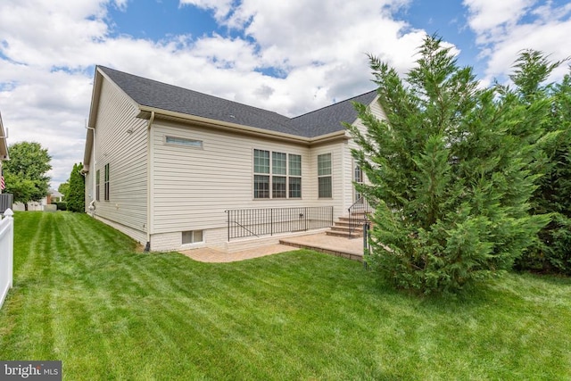 6020 E Greenbrier River Rd E, Fredericksburg, VA 22407 - back of property with a patio and a yard