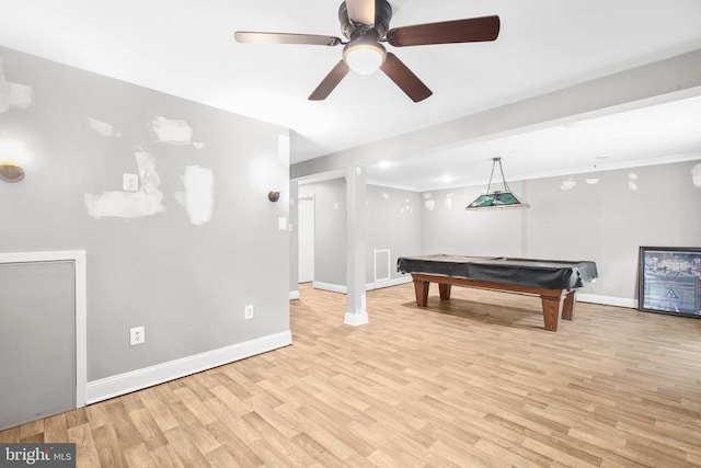221 Hampton Dr, Spotsylvania, VA 22551 - playroom featuring billiards table, light wood-type flooring, ceiling fan, and crown molding