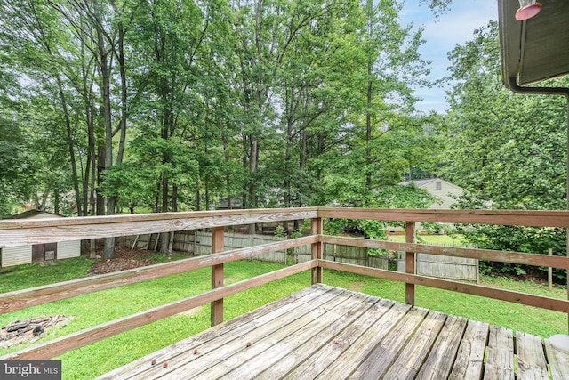 221 Hampton Dr, Spotsylvania, VA 22551 - view of wooden deck