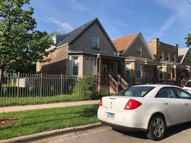 Listing photo 3 for 3909 W Fillmore St, Chicago IL 60624