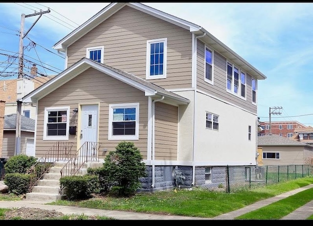 view of front of property