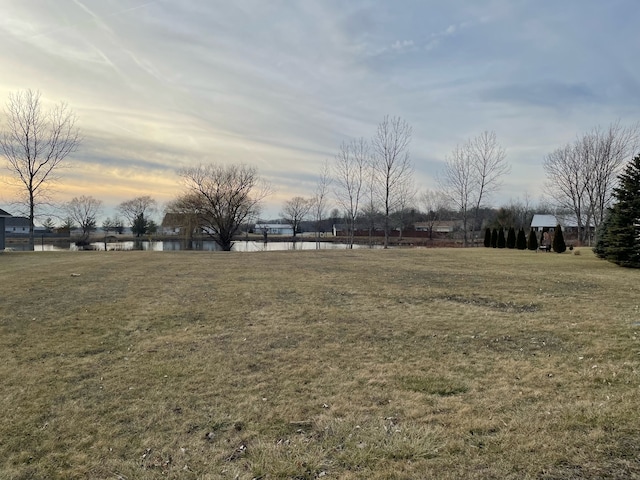 33 Nightingale Cir, Camargo, IL 61919