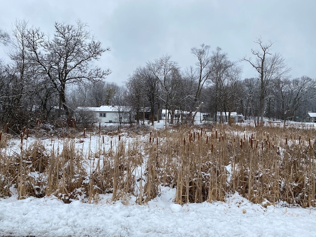 706 Henry Trl, Mchenry, IL 60051