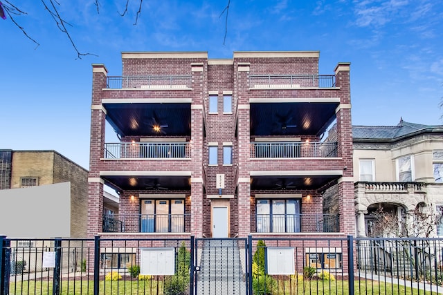 4321 N Paulina St Unit 4N, Chicago IL, 60613, 3 bedrooms, 2 baths condo for sale