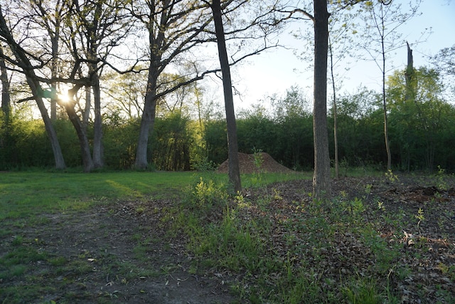 Listing photo 3 for LOT9 N Rainbow Rd, North Barrington IL 60010