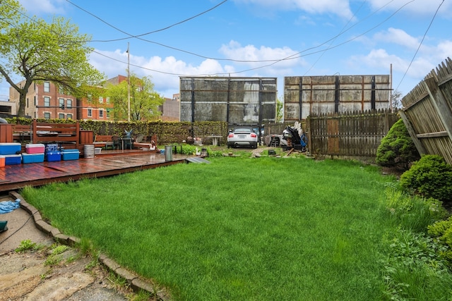612 N Ogden Ave, Chicago, IL 60642 - view of yard featuring a deck