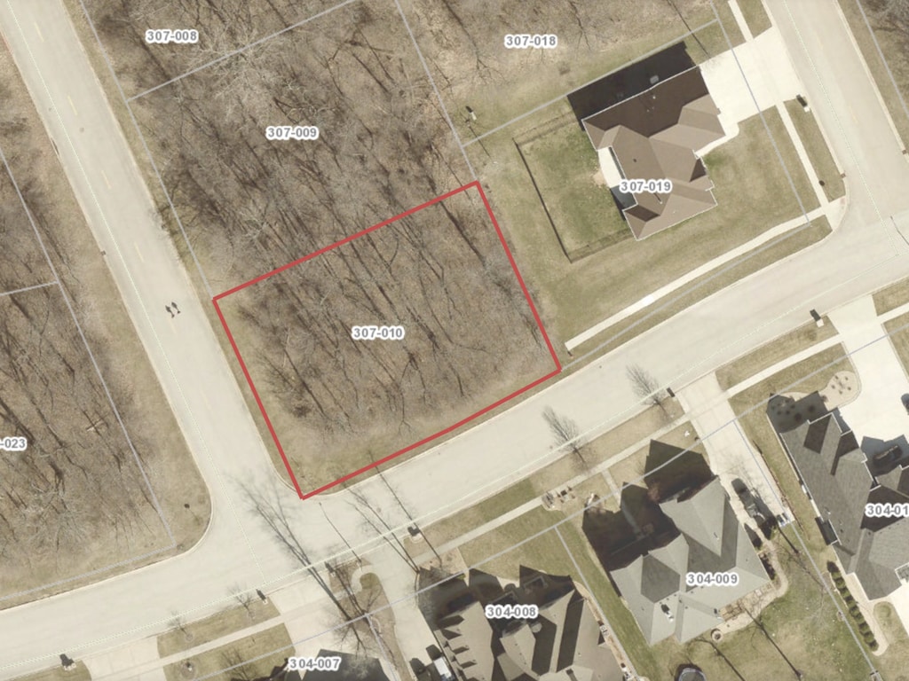 374 S Edgewater Dr, Morris, IL 60450 - photo 1