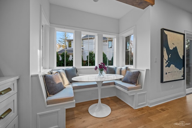 sitting room with light hardwood / wood-style flooring