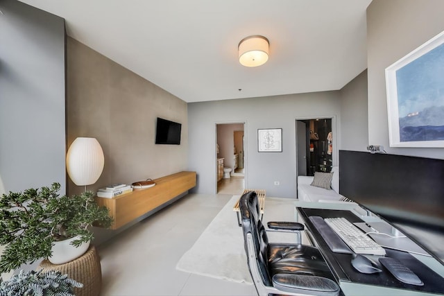 510 W Erie St Unit 1801, Chicago, IL 60654 - view of office space