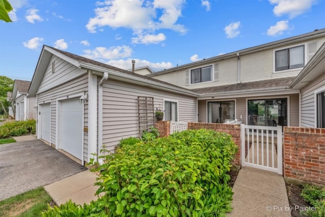 741 Lakeview Pt, Schaumburg, IL 60194