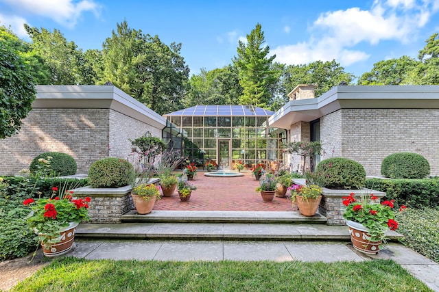 view of yard with a patio