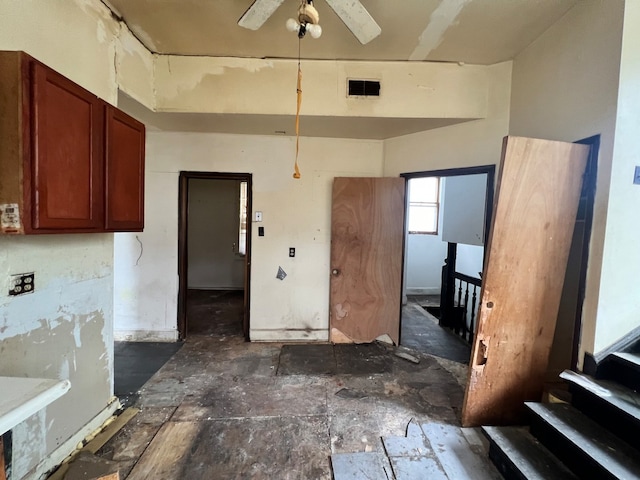 kitchen with ceiling fan