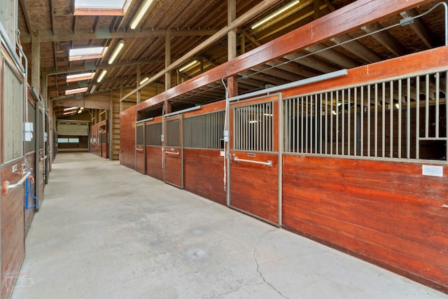 view of stable featuring an outdoor structure