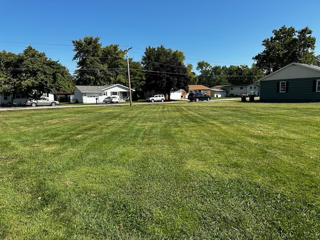 Listing photo 3 for TBD Water St, Farmer City IL 61842