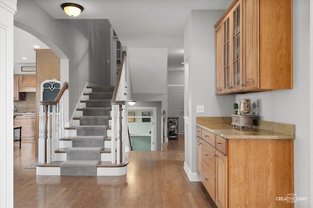 5085 Half Round Rd, Oswego, IL 60543 - interior space featuring wood finished floors and arched walkways