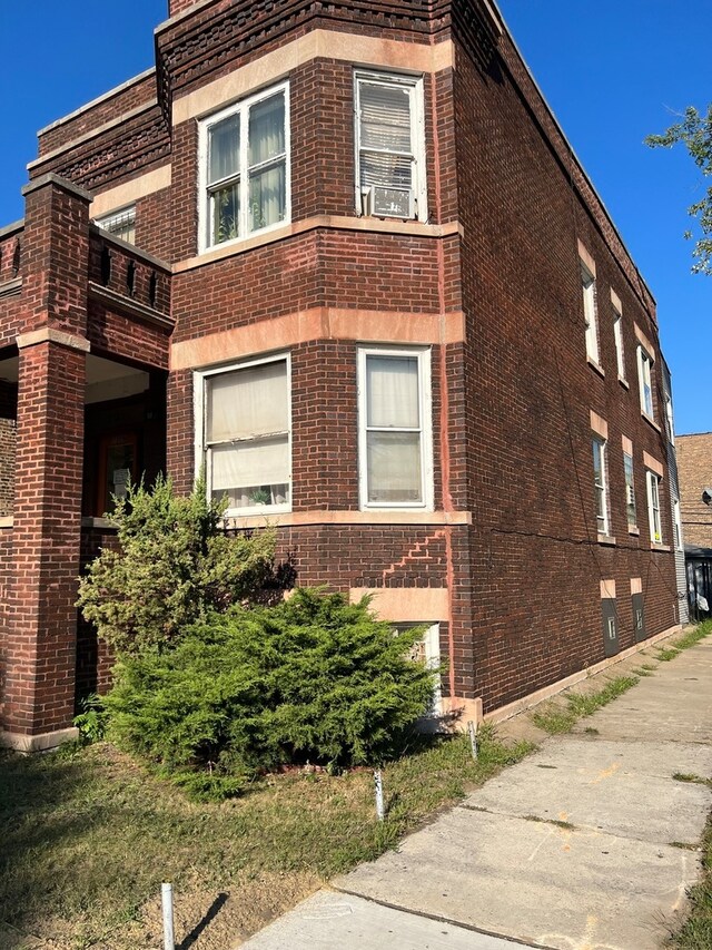 7359 S Dante Ave, Chicago, IL 60619 - photo 2