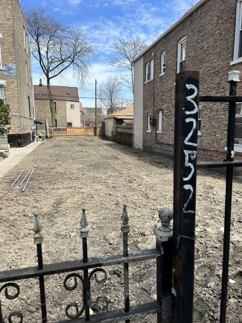 3252 W 23rd St, Chicago, IL 60623 - photo 2