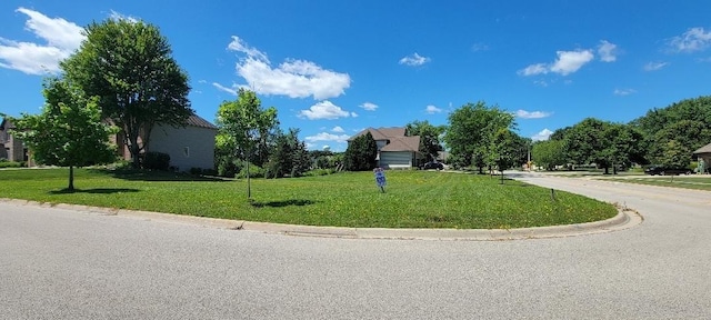 812 Wedgewood Dr, Crystal Lake, IL 60014 - photo 2
