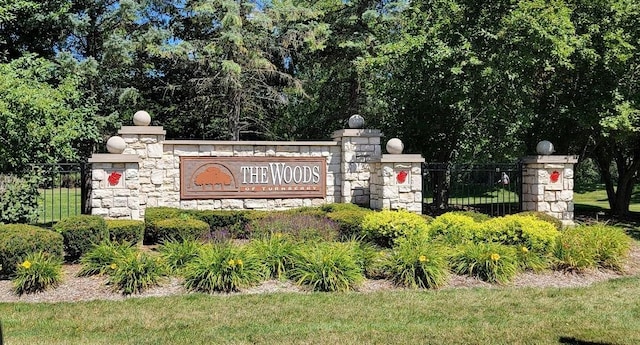 9140 Selkirk Ct, Lakewood, IL 60014 - photo 2