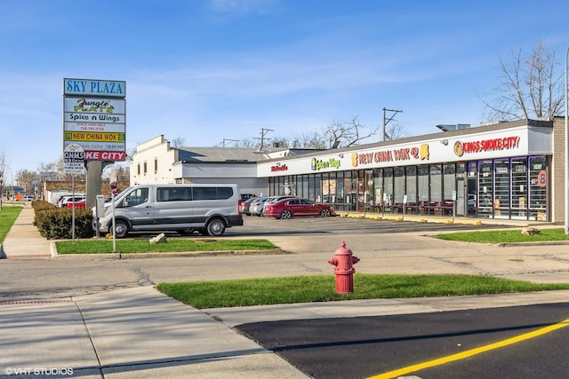 9848 W Roosevelt Rd, Westchester, IL 60154