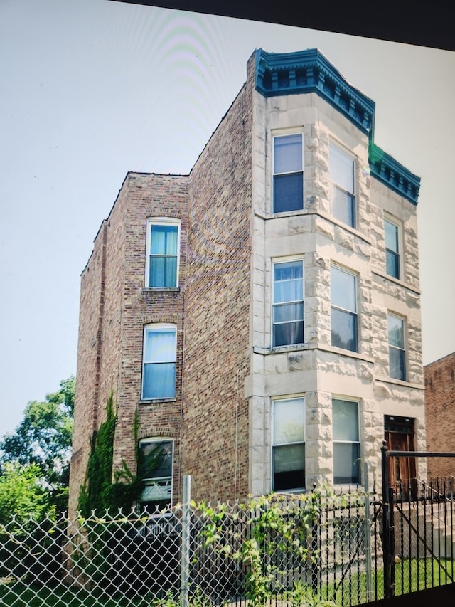 view of building exterior