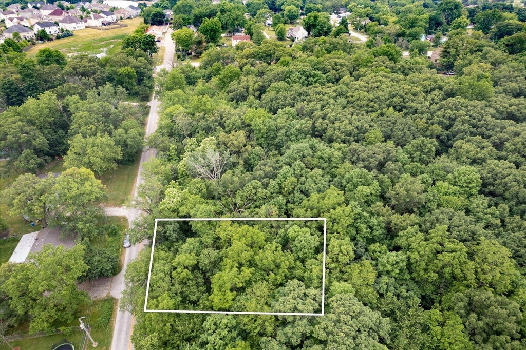 6N688 Tuscola Ave, Saint Charles, IL 60174 - photo 3