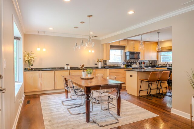 316 N Elm St, Mount Prospect, IL 60056 - photo 5