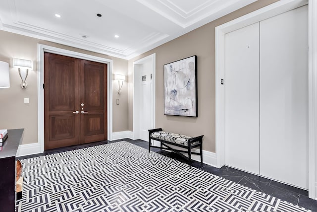 159 E Walton Pl Unit Ph, Chicago, IL 60611 - entrance foyer featuring baseboards, recessed lighting, and inlaid floor details