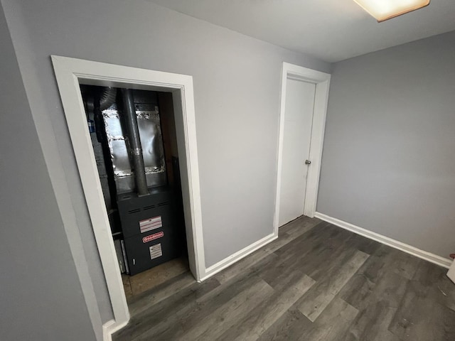 entrance foyer featuring dark hardwood / wood-style floors