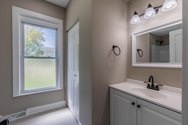 1011 5th St, Mendota, IL 61342 - full bath featuring vanity