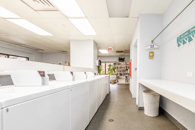 laundry room featuring independent washer and dryer