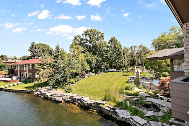 view of yard featuring a water view